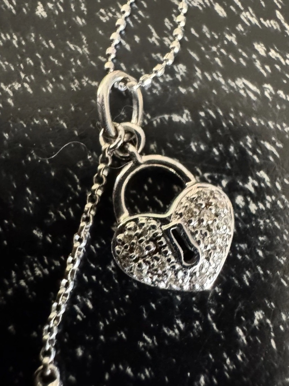 Authentic  SYDNEY EVAN 14k White Gold Diamond Heart Lock Pendant Necklace